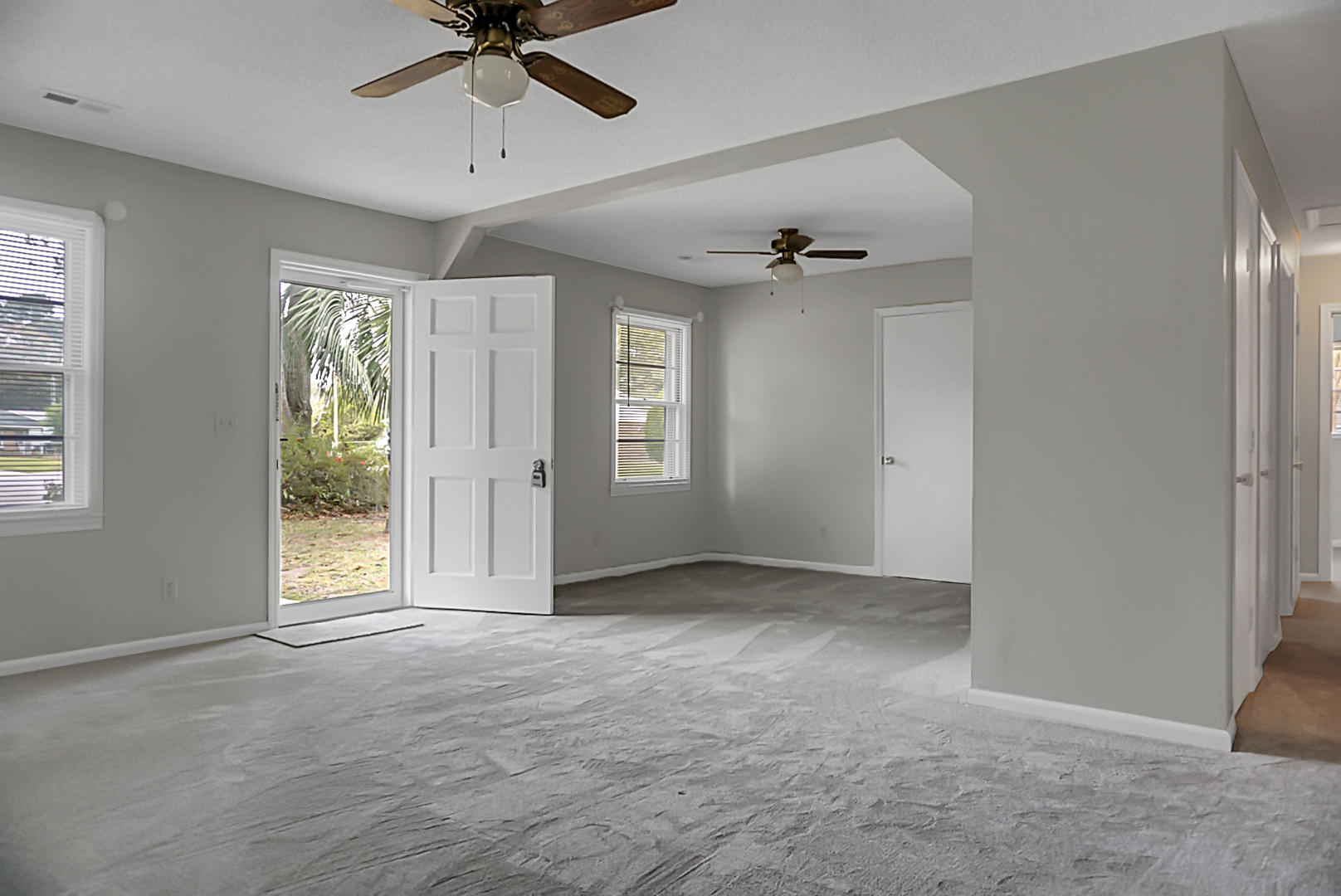 124 Summit Avenue Goose Creek, SC 29445 - Photo 8 of 21 DSC06639