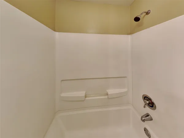 $1,885 | 3926 Cold Bluff Lane, Richmond, TX 77469