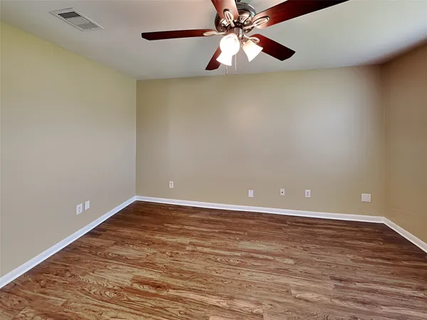 $1,885 | 3926 Cold Bluff Lane, Richmond, TX 77469