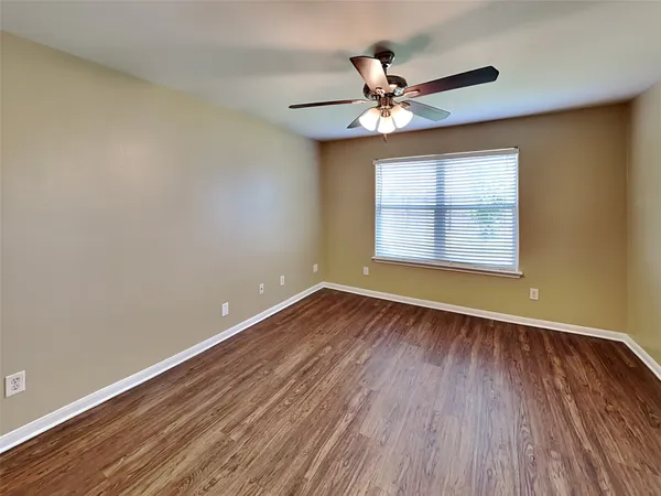 $1,885 | 3926 Cold Bluff Lane, Richmond, TX 77469