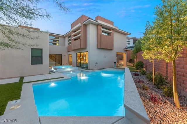 $15,000 | 19 Garden Rain Drive, Las Vegas, NV 89135