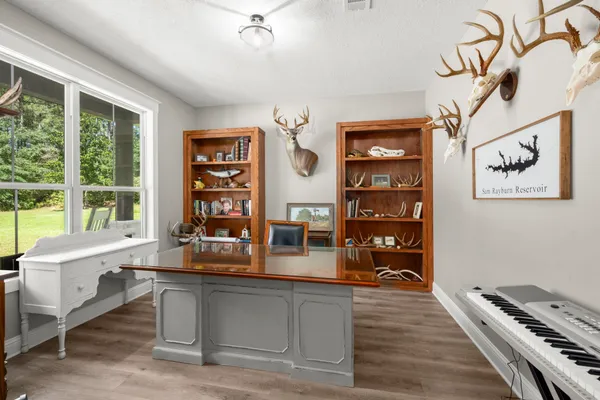 $790,000 | 4450 FM 1746, Woodville, TX 75979