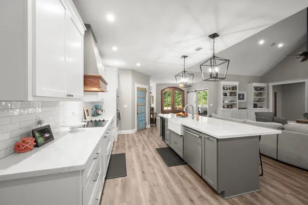 $790,000 | 4450 FM 1746, Woodville, TX 75979