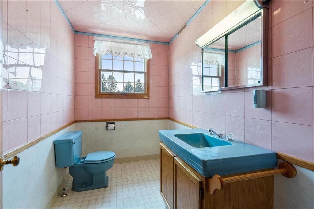 417 Holt Road Aliquippa, PA 15001 - Photo 12 of 25 Gallery Image 12