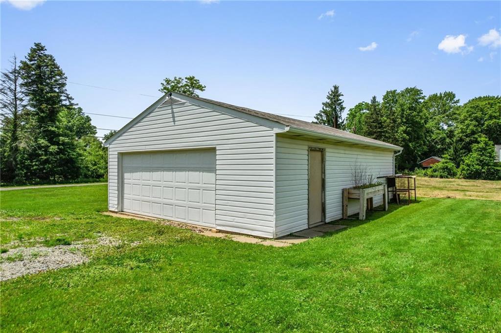 417 Holt Road Aliquippa, PA 15001 - Photo 24 of 25 Gallery Image 24