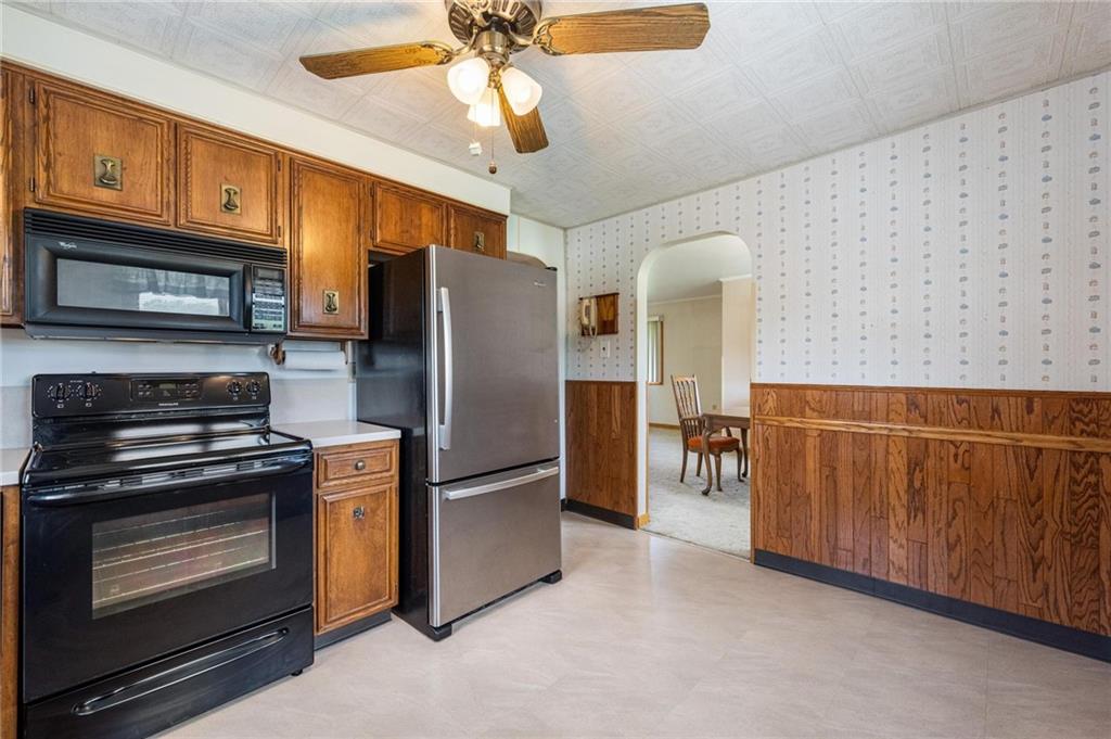417 Holt Road Aliquippa, PA 15001 - Photo 5 of 25 Gallery Image 5