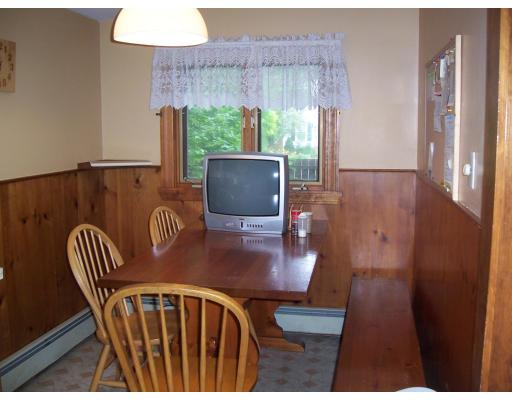 36 Colburn Road Reading, MA 01867 - Photo 2 of 12 Gallery Image 2