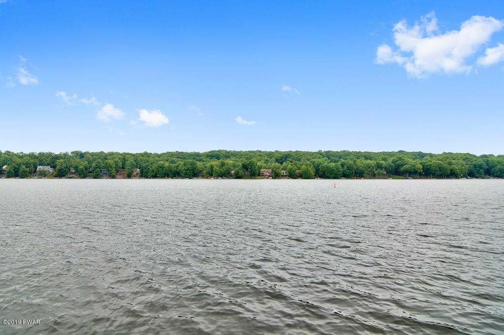 2045 Roamingwood Road Lake Ariel, PA 18436 - Photo 3 of 88