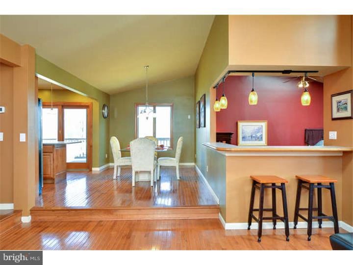 1225 Kulp Road Pottstown, PA 19465 - Photo 6 of 25 Wet Bar