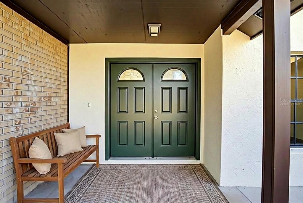 4207 Spring Way Circle Valrico, FL 33596 - Photo 2 of 33