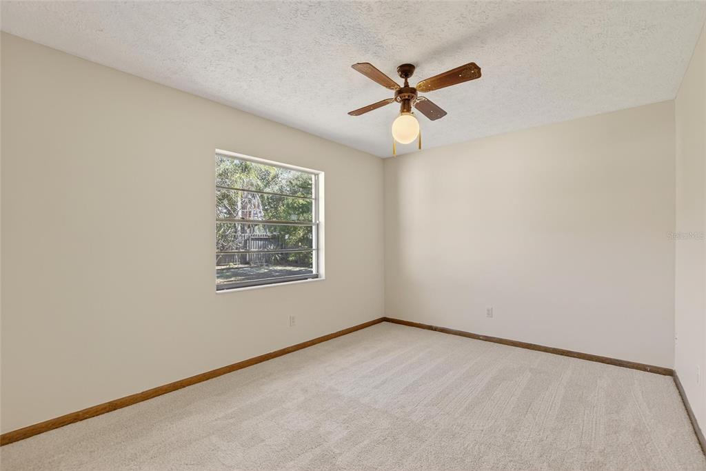 4207 Spring Way Circle Valrico, FL 33596 - Photo 27 of 33