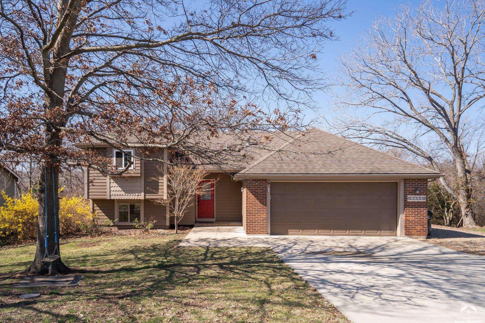 1039 Lakecrest Road Lawrence, KS 66049 - Photo 1 of 1