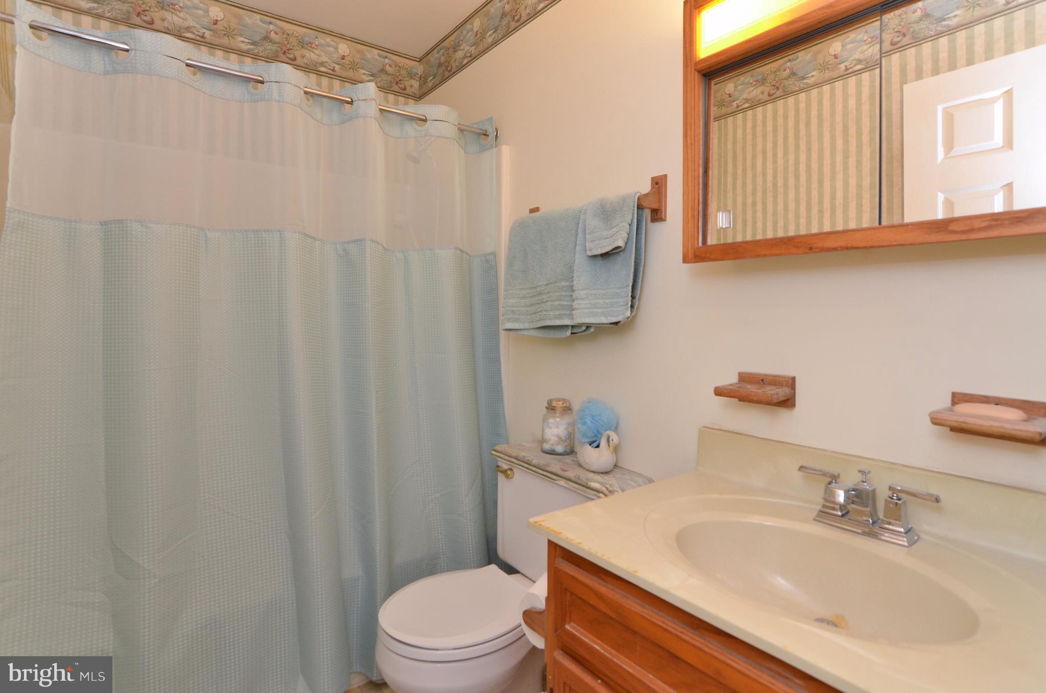 8488 Fletchers Chapel Road King George, VA 22485 - Photo 22 of 30 Bath 2