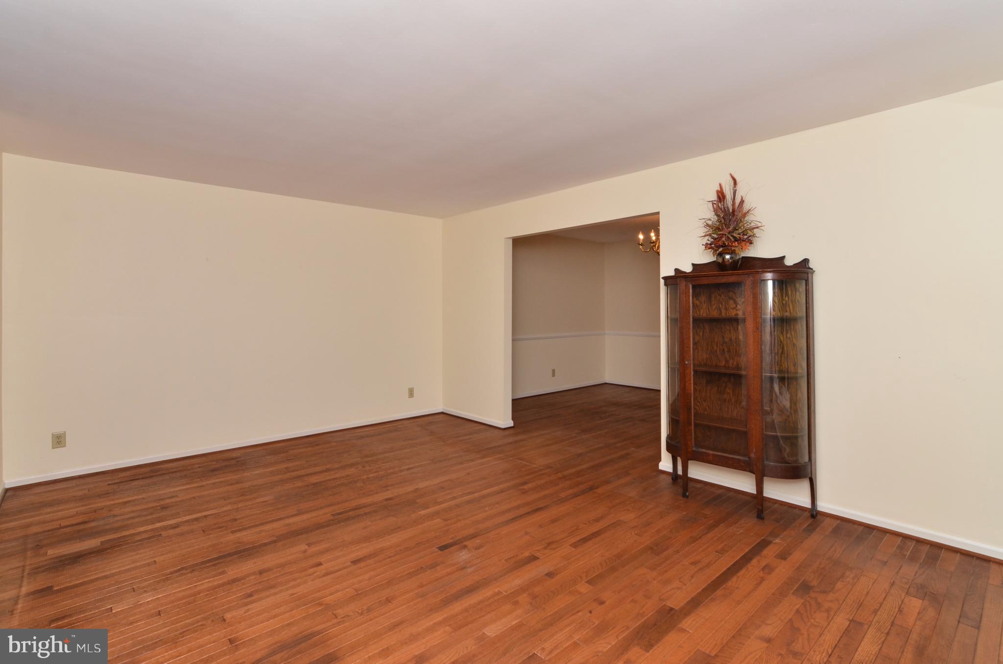 8488 Fletchers Chapel Road King George, VA 22485 - Photo 6 of 30 Living Room