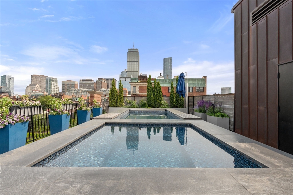 401 Beacon Street, Unit PH Boston, MA 02115 - Photo 3 of 35