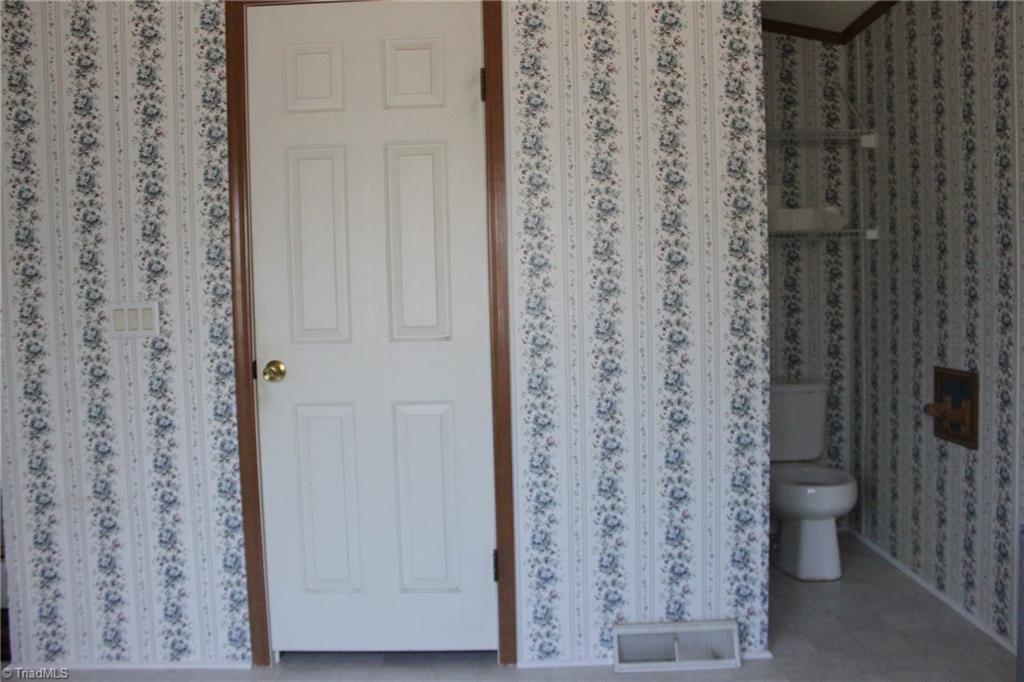 165 Muddy Flats Road State Road, NC 28676 - Photo 11 of 15 Gallery Image 11