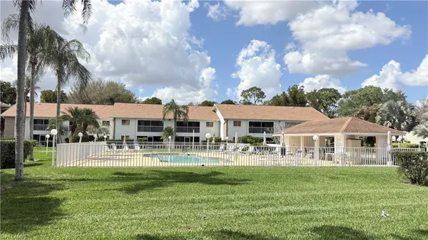 $1,800 | 59 Camelot Gardens Boulevard, Unit 110, Lehigh Acres, FL 33936