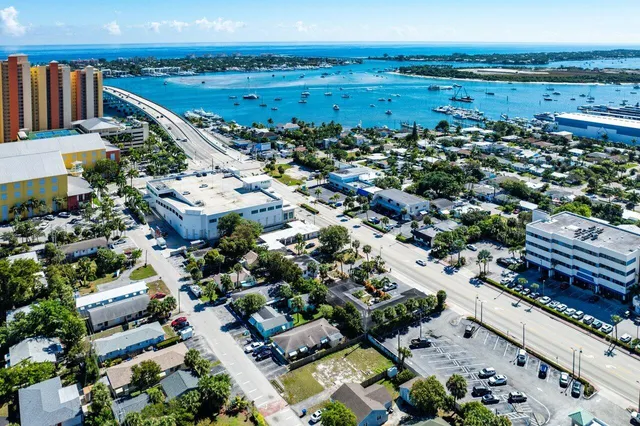 $3,500,000 | 186 East Blue E Heron Boulevard, Riviera Beach, FL 33404