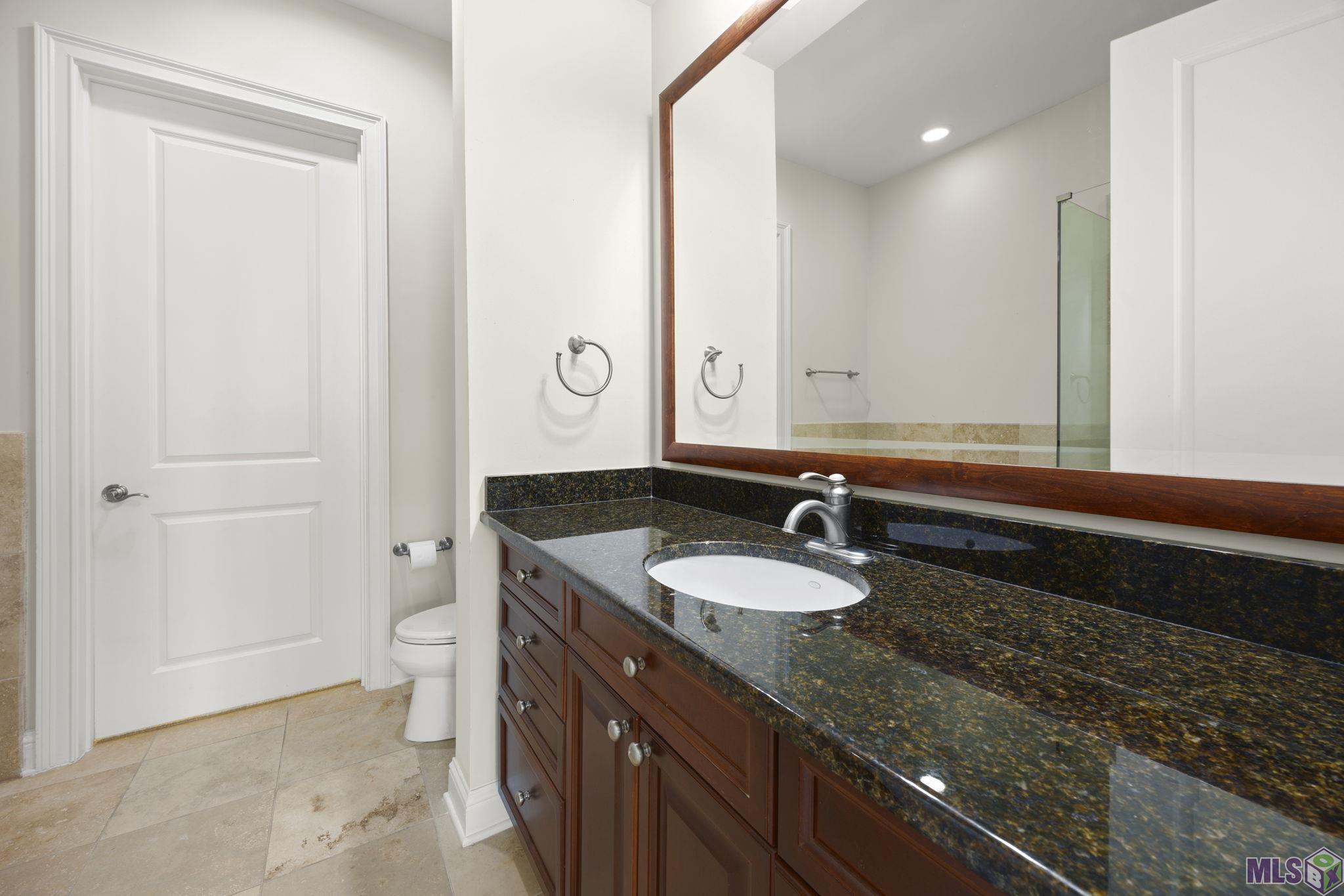 998 Stanford Avenue, Unit 303 Baton Rouge, LA 70808 - Photo 12 of 41