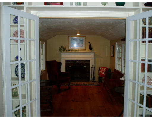9 Cedarwood Road Scituate, MA 02066 - Photo 3 of 10 Gallery Image 3