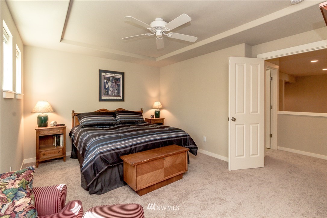 266 Elma Court Northeast Renton, WA 98059 - Photo 14 of 25 Gallery Image 14