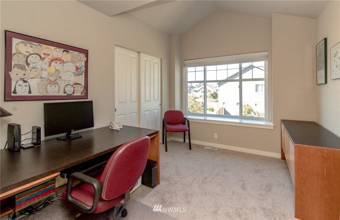 266 Elma Court Northeast Renton, WA 98059 - Photo 17 of 25 Gallery Image 17
