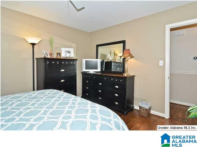 2728 Cherokee Road Mountain Brook, AL 35216 - Photo 23 of 32
