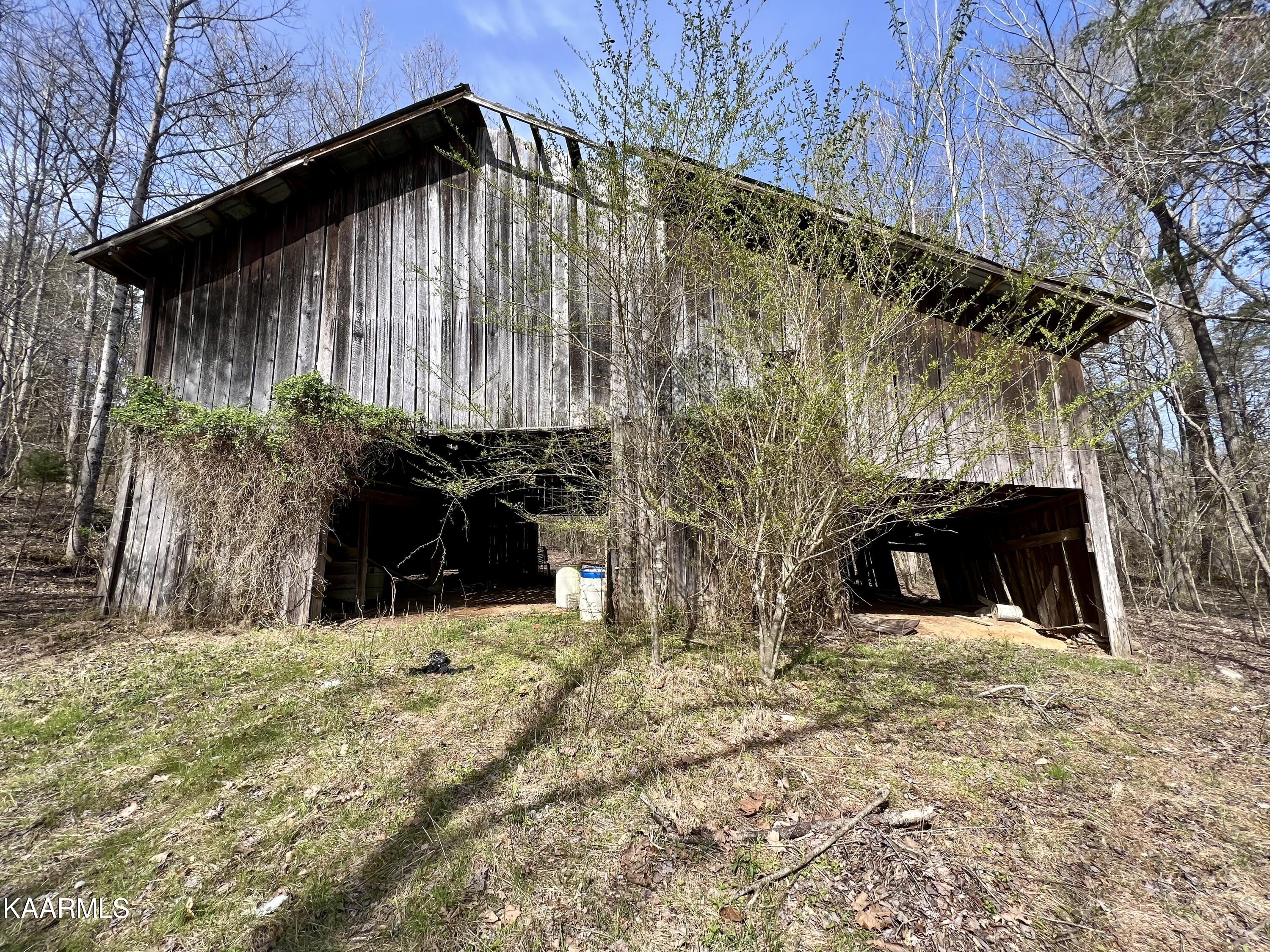 Ten Dry Fork Valley Road Philadelphia, TN 37846 - Photo 12 of 56 12