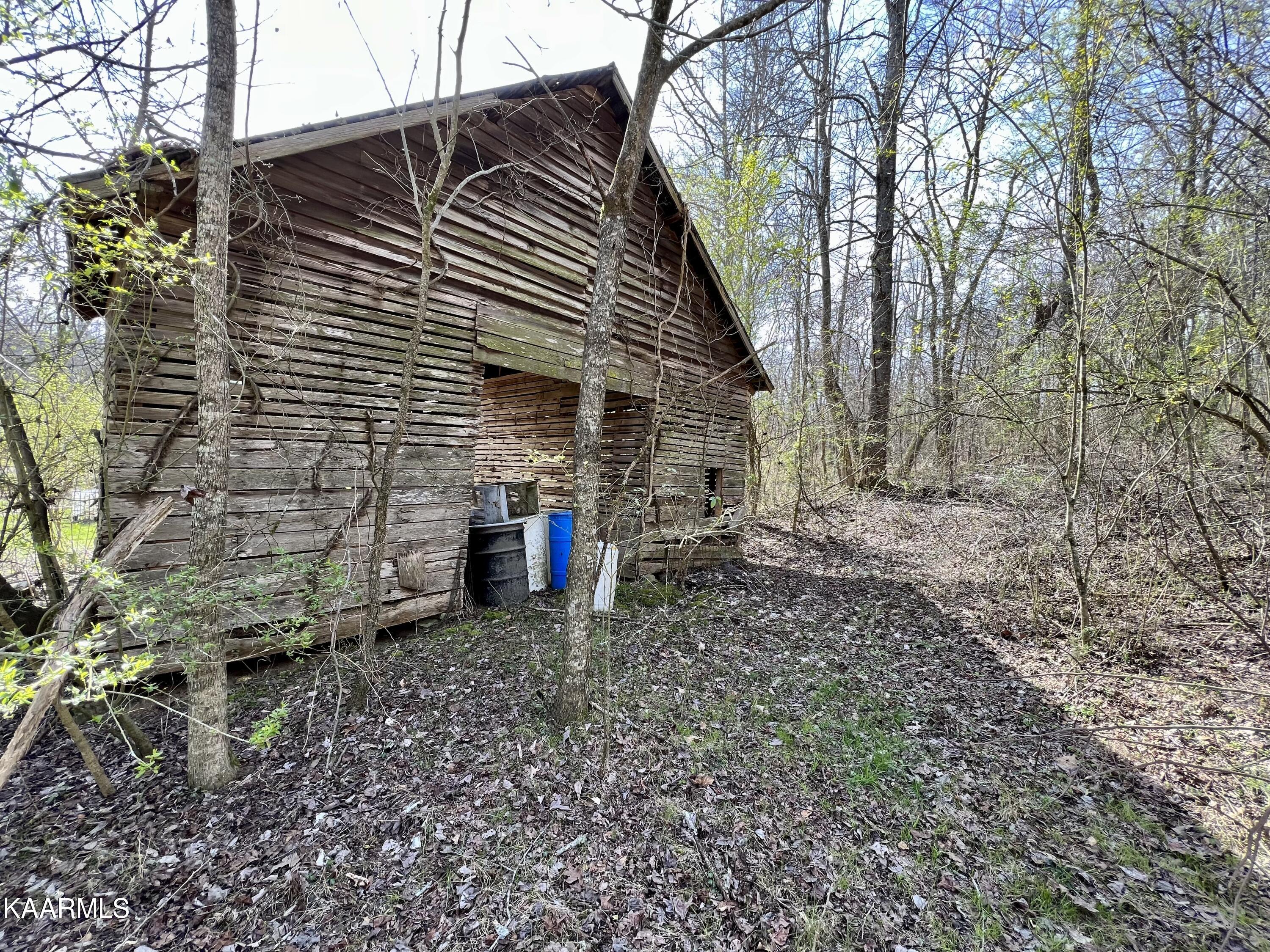 Ten Dry Fork Valley Road Philadelphia, TN 37846 - Photo 13 of 56 13