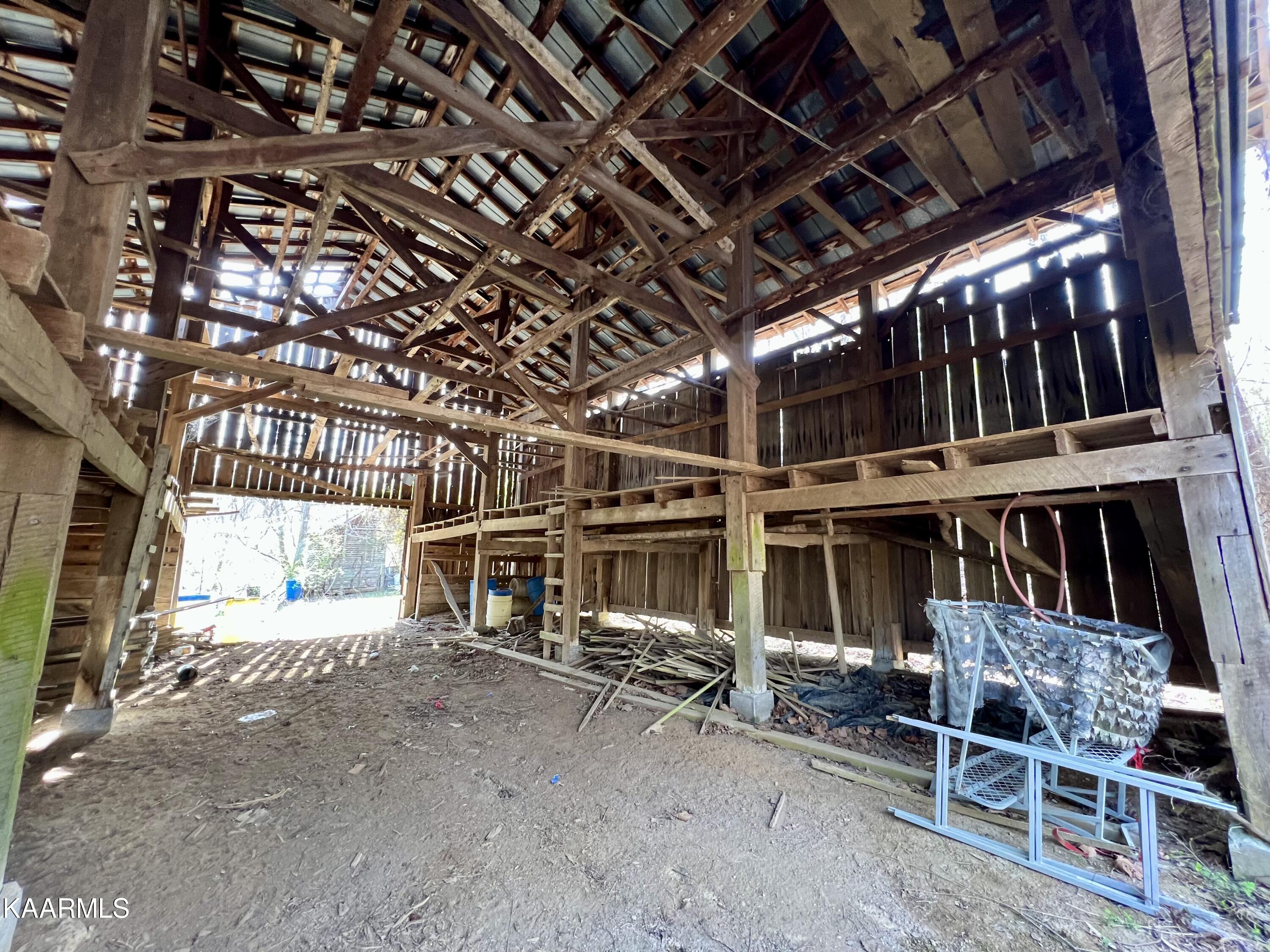 Ten Dry Fork Valley Road Philadelphia, TN 37846 - Photo 14 of 56 14