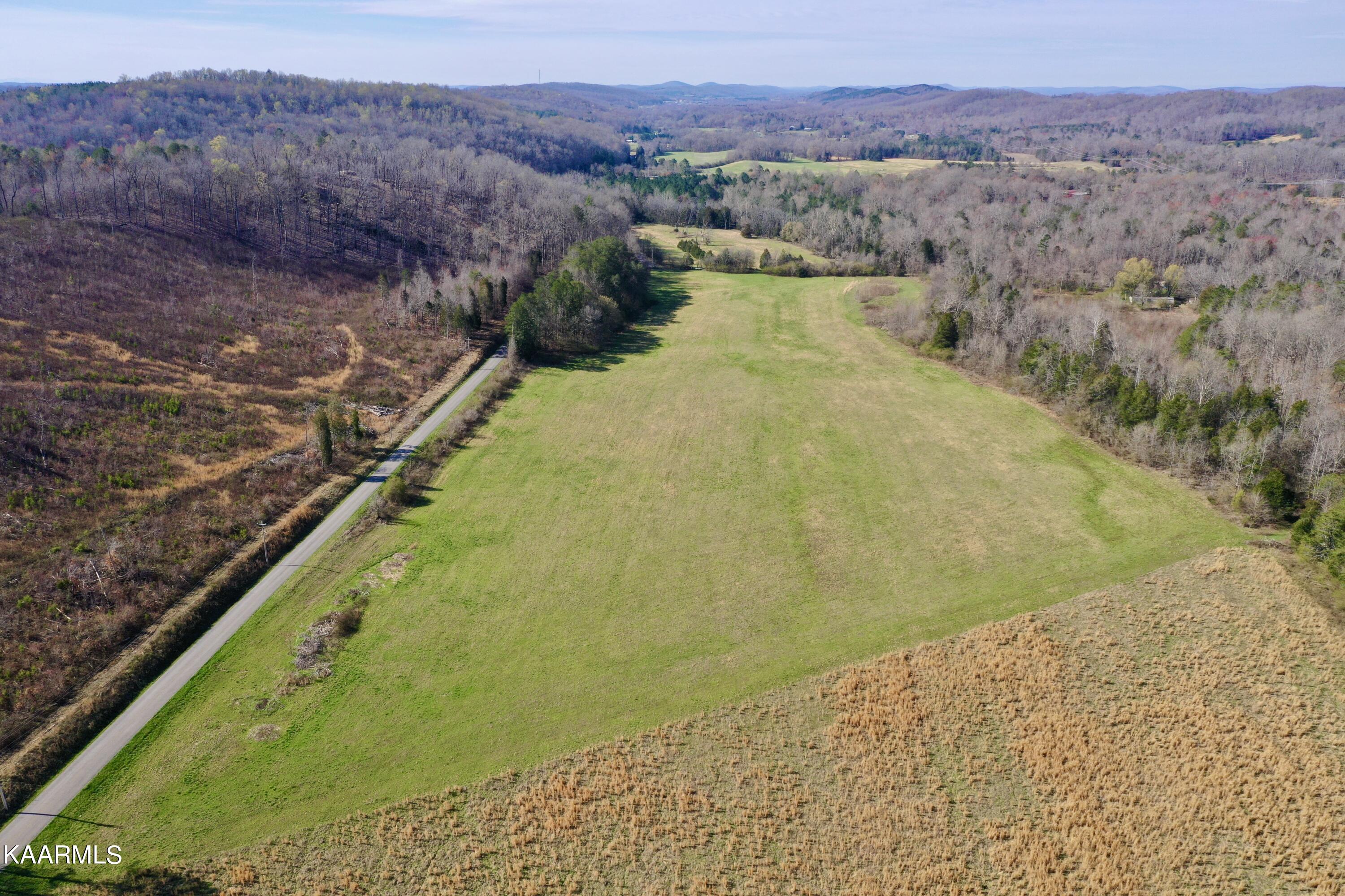 Ten Dry Fork Valley Road Philadelphia, TN 37846 - Photo 2 of 56 2