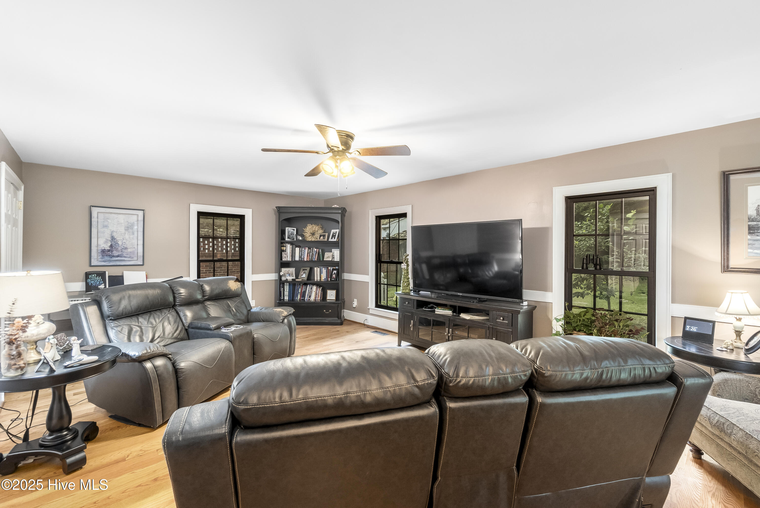 3173 Bakers School Road Scotland Neck, NC 27874 - Photo 11 of 55 2nd first floor suite used as den