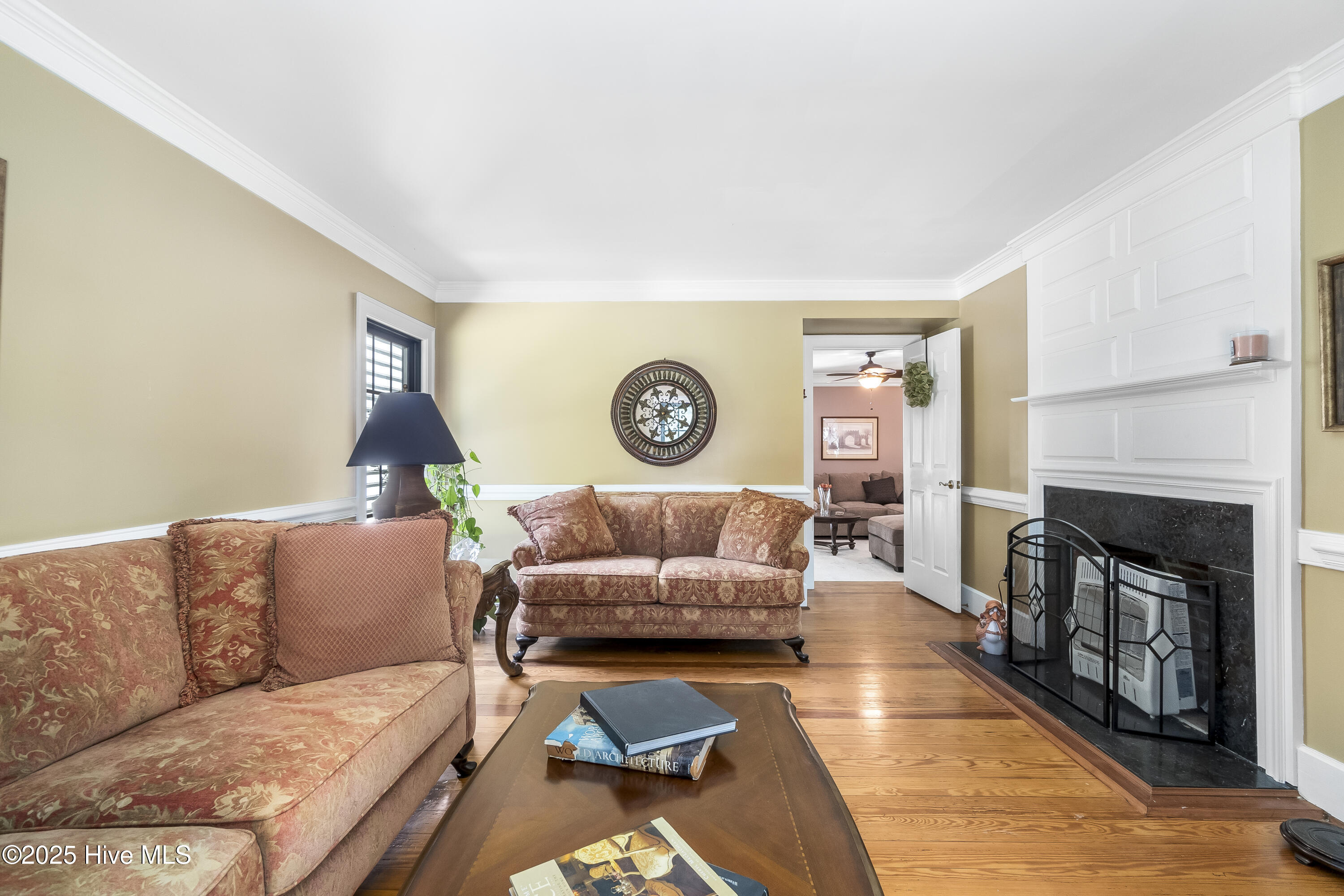 3173 Bakers School Road Scotland Neck, NC 27874 - Photo 13 of 55 Living Room