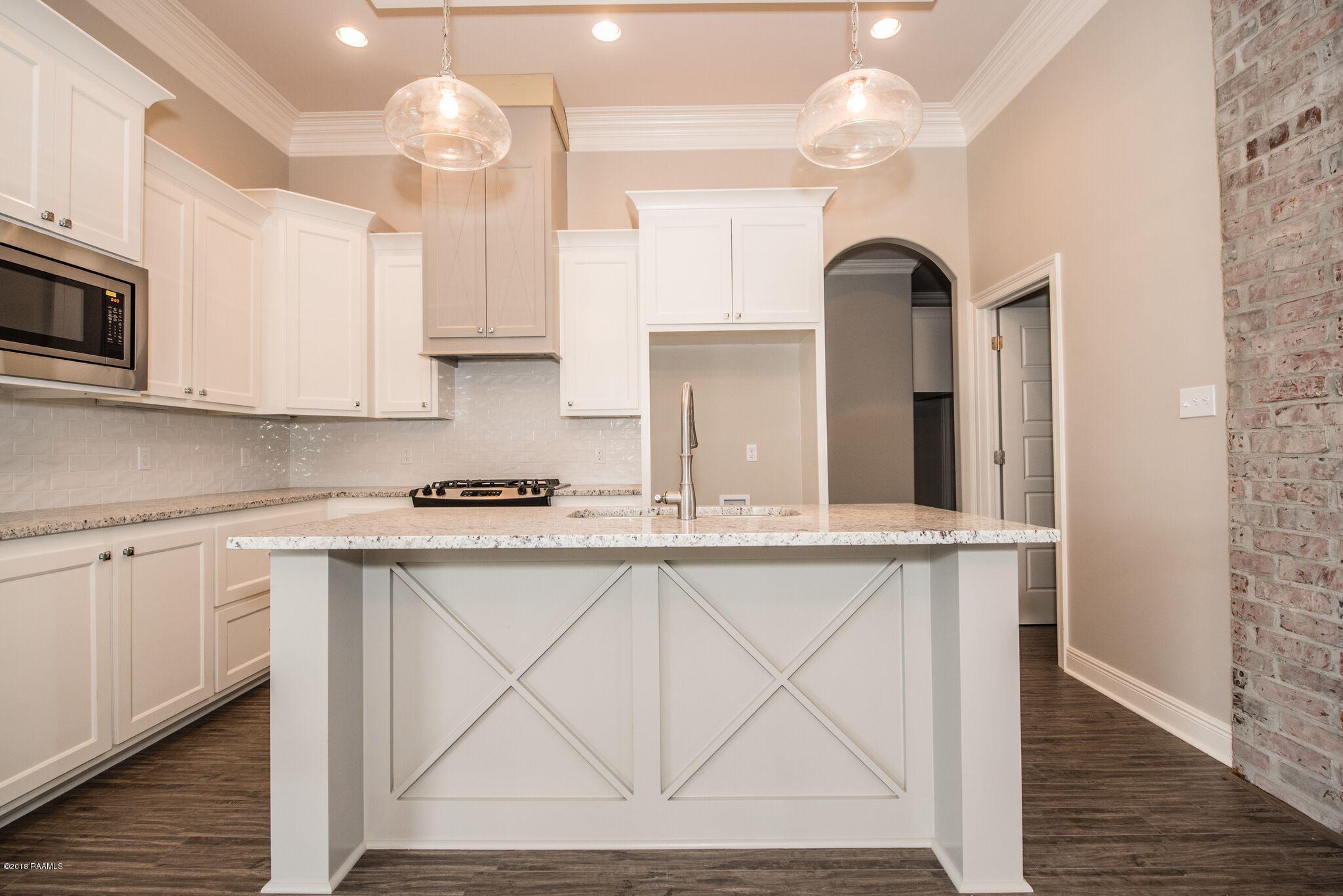 238 Whispering Meadows Road Broussard, LA 70518 - Photo 7 of 26 Gallery Image 7