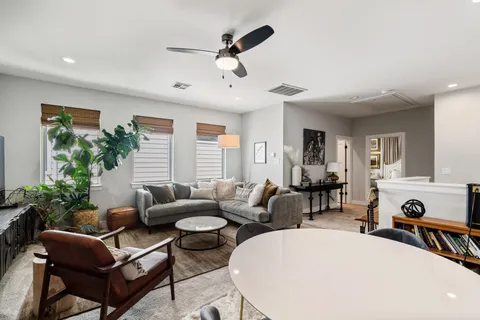 $845,000 | 1240 West Bell Street, Houston, TX 77019