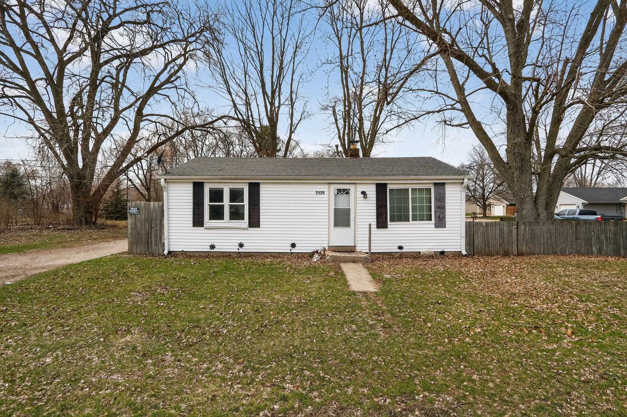 2120 Belden Street Rockford, IL 61101 - Photo 22 of 22 front view of a house with a yard