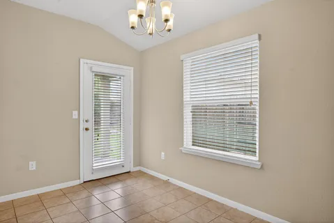 $2,050 | 2010 Langdale Lane, Austin, TX 78754