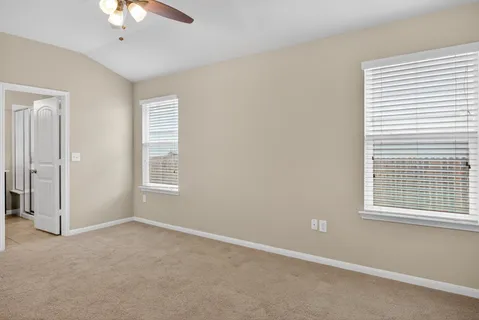 $2,050 | 2010 Langdale Lane, Austin, TX 78754