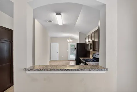 $2,050 | 2010 Langdale Lane, Austin, TX 78754