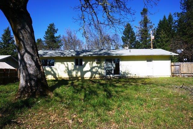 327 Terrace Cave Junction, OR 97523 - Photo 2 of 15 Additional Photo