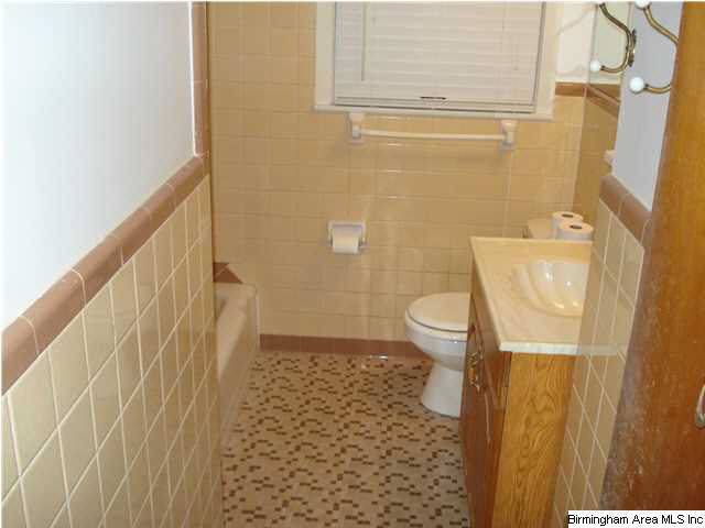 2988 Browning Road Bessemer, AL 35022 - Photo 4 of 8