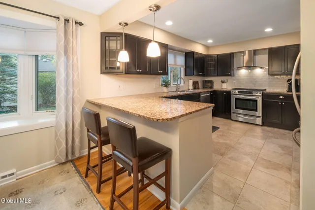 $565,000 | 2505 Whamer Lane, Niskayuna, NY 12309