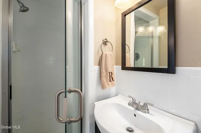 $565,000 | 2505 Whamer Lane, Niskayuna, NY 12309