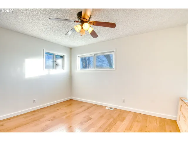 $598,000 | 71642 Southwest Park Lane, Pendleton, OR 97801