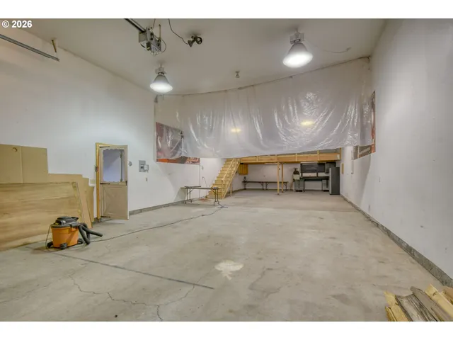 $598,000 | 71642 Southwest Park Lane, Pendleton, OR 97801