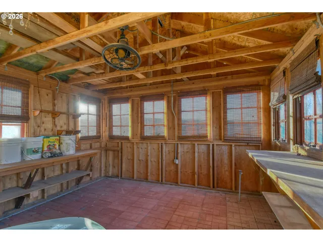 $598,000 | 71642 Southwest Park Lane, Pendleton, OR 97801