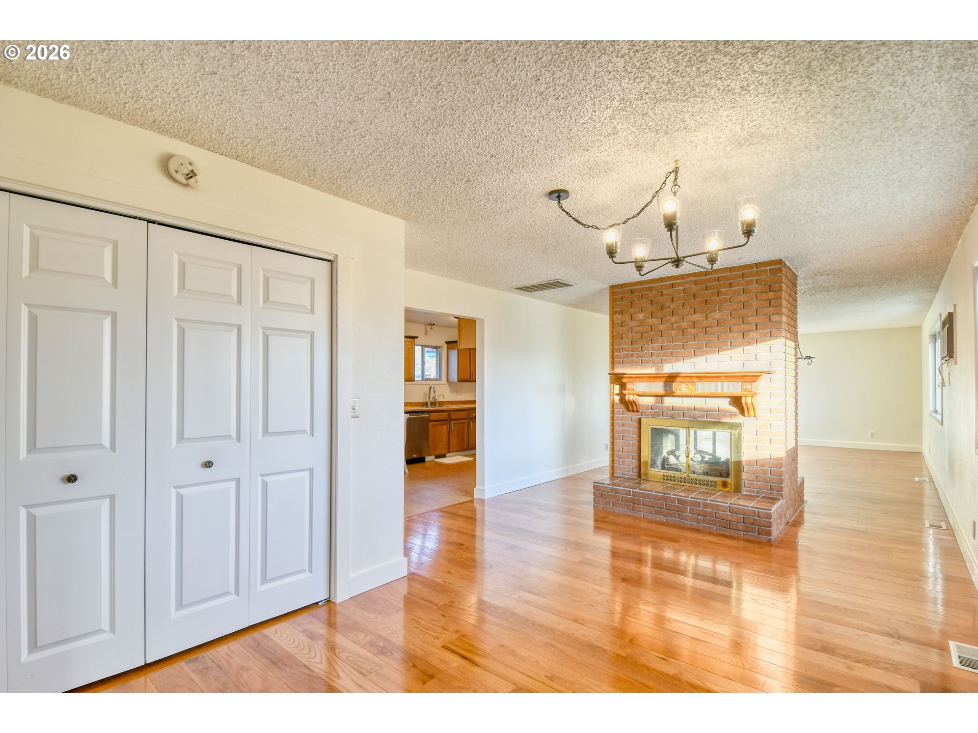 71642 Southwest Park Lane Pendleton, OR 97801 - Photo 6 of 48