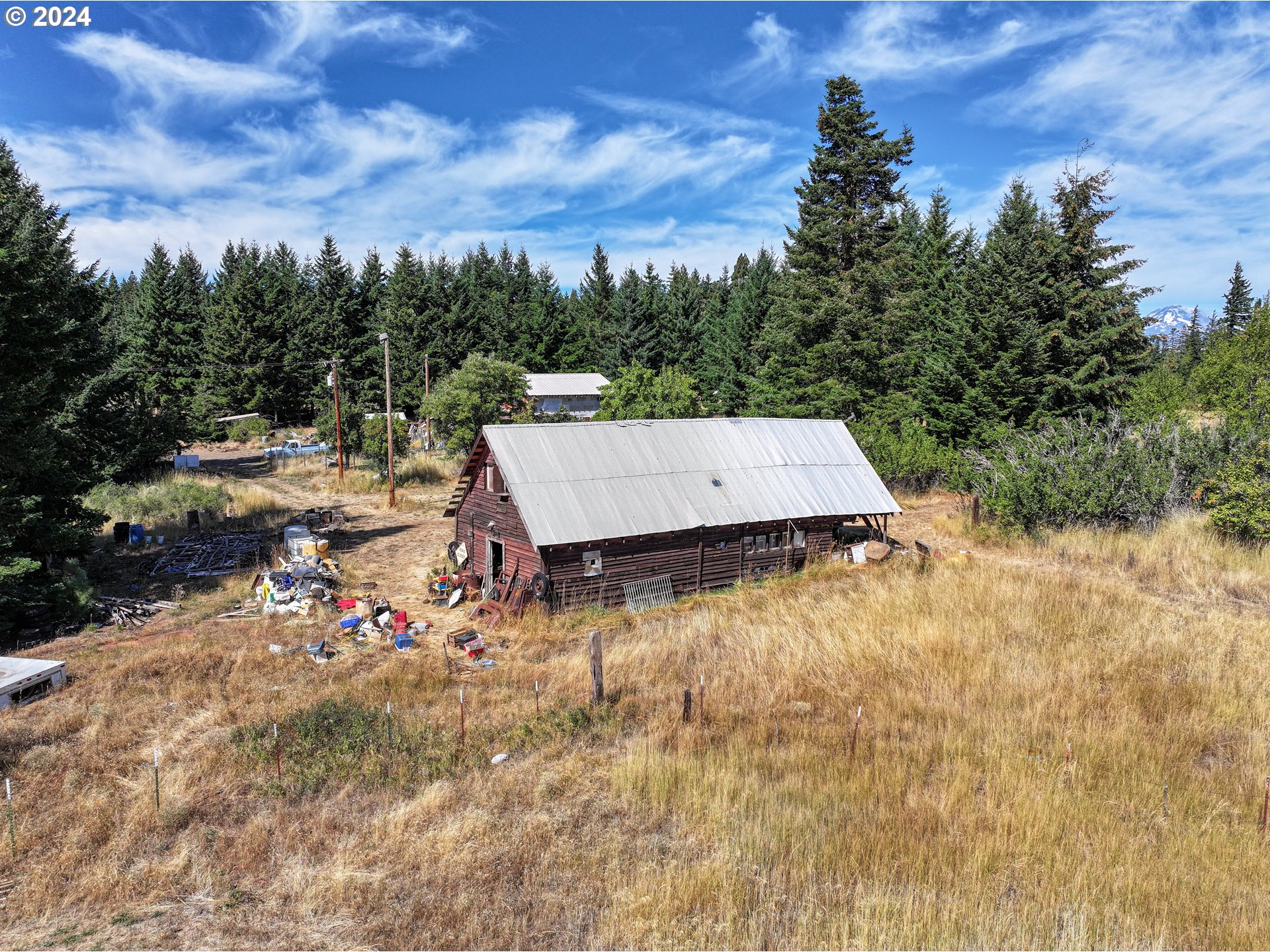 1240 Canyon Road Appleton, WA 98602 - Photo 12 of 39 Barn