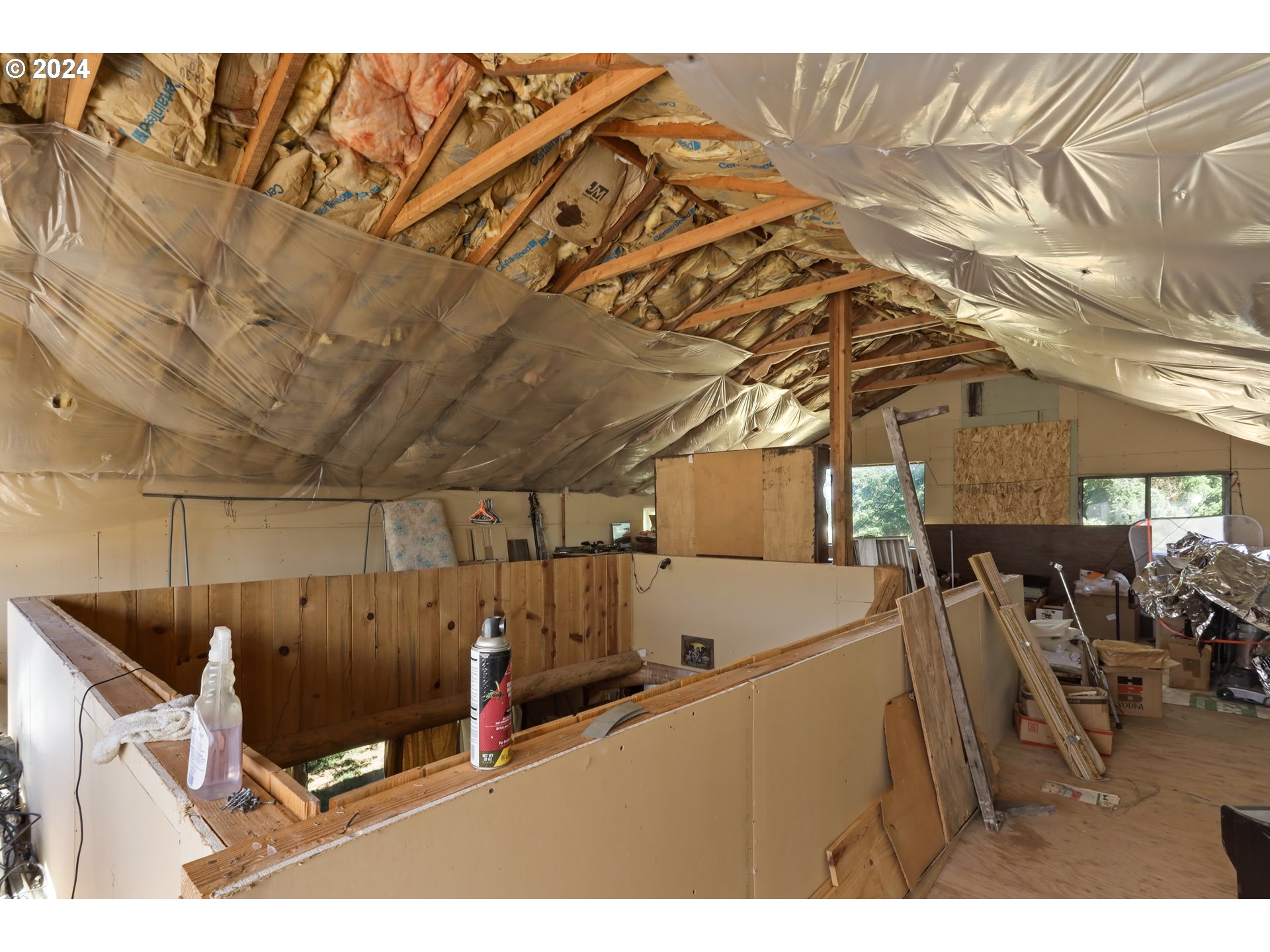 1240 Canyon Road Appleton, WA 98602 - Photo 34 of 39 Loft