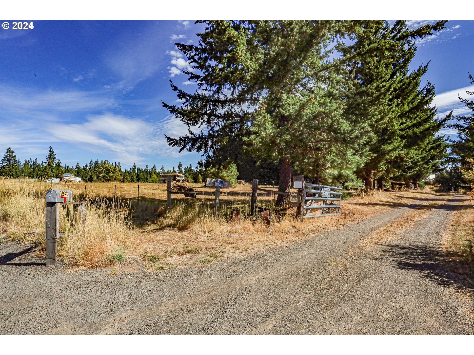 1240 Canyon Road Appleton, WA 98602 - Photo 9 of 39 Property Entrance